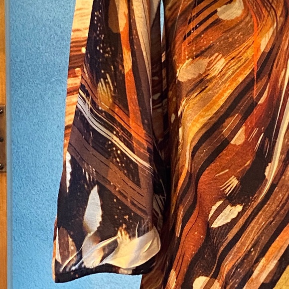 Chico’s size 1 bedazzled Print Top w/3/4” sleeve - Picture 5 of 11